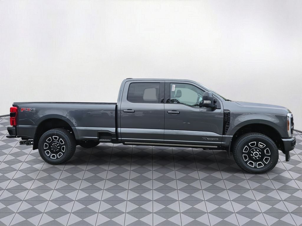 2026 Ford F-350 SD Platinum