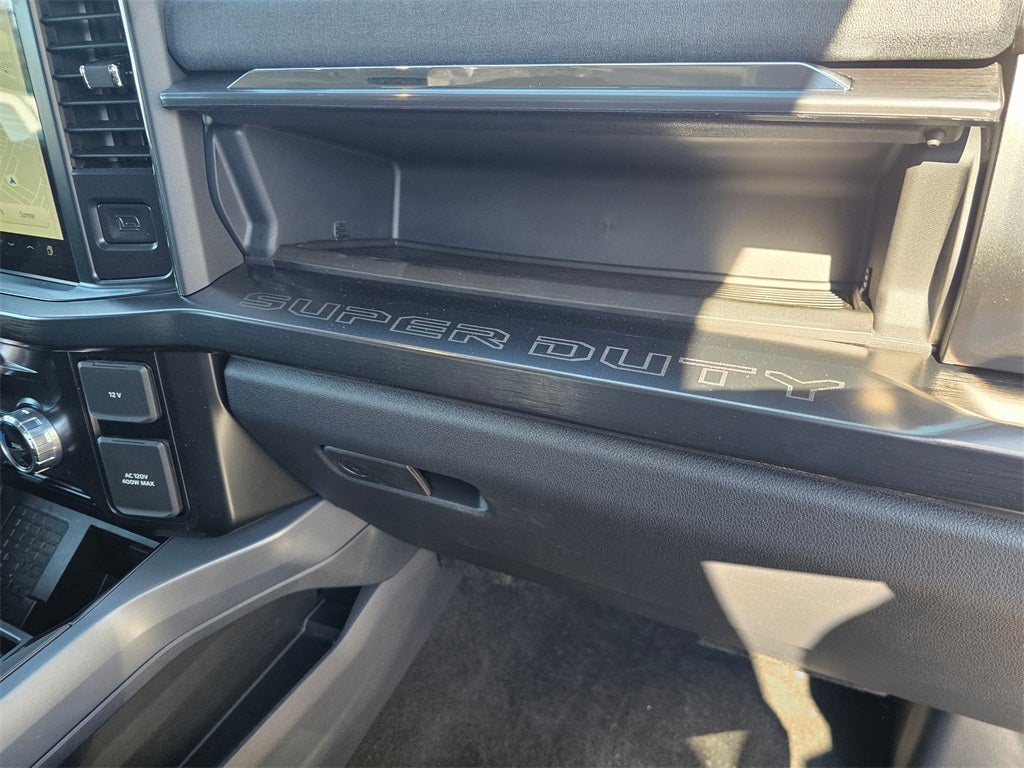 2026 Ford F-350 SD Lariat