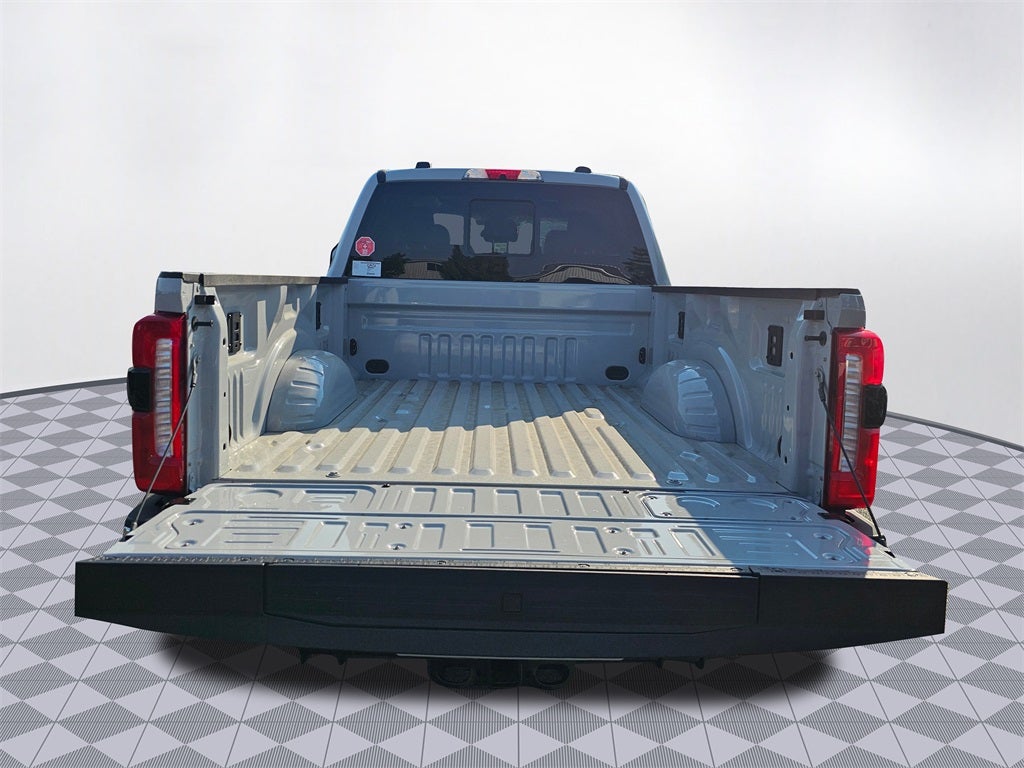 2026 Ford F-350 SD Lariat