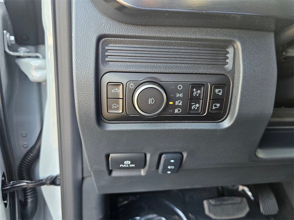 2026 Ford F-350 SD Lariat