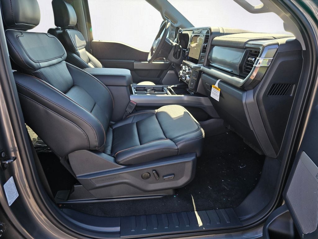 2026 Ford F-350 SD Lariat