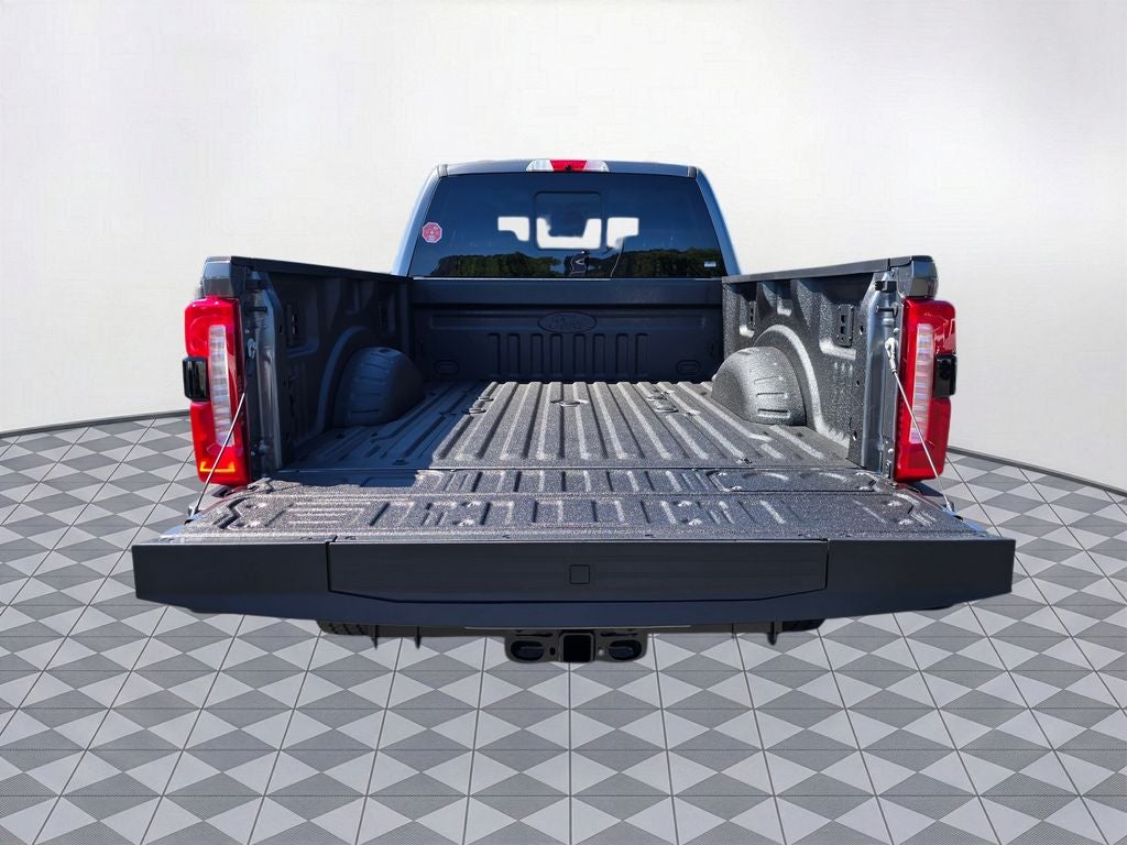 2026 Ford F-350 SD Lariat