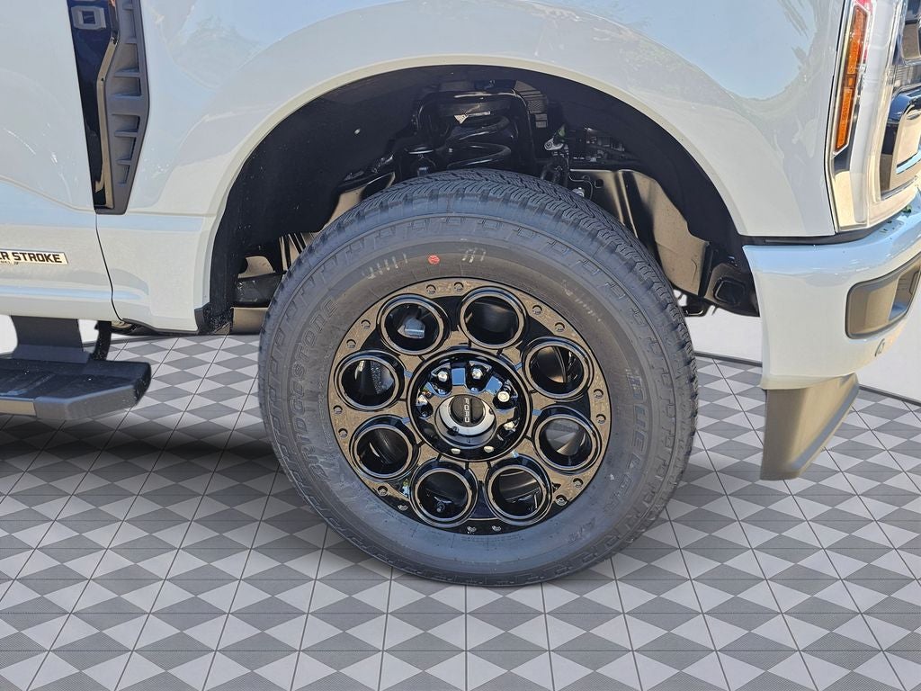 2026 Ford F-350 SD Lariat