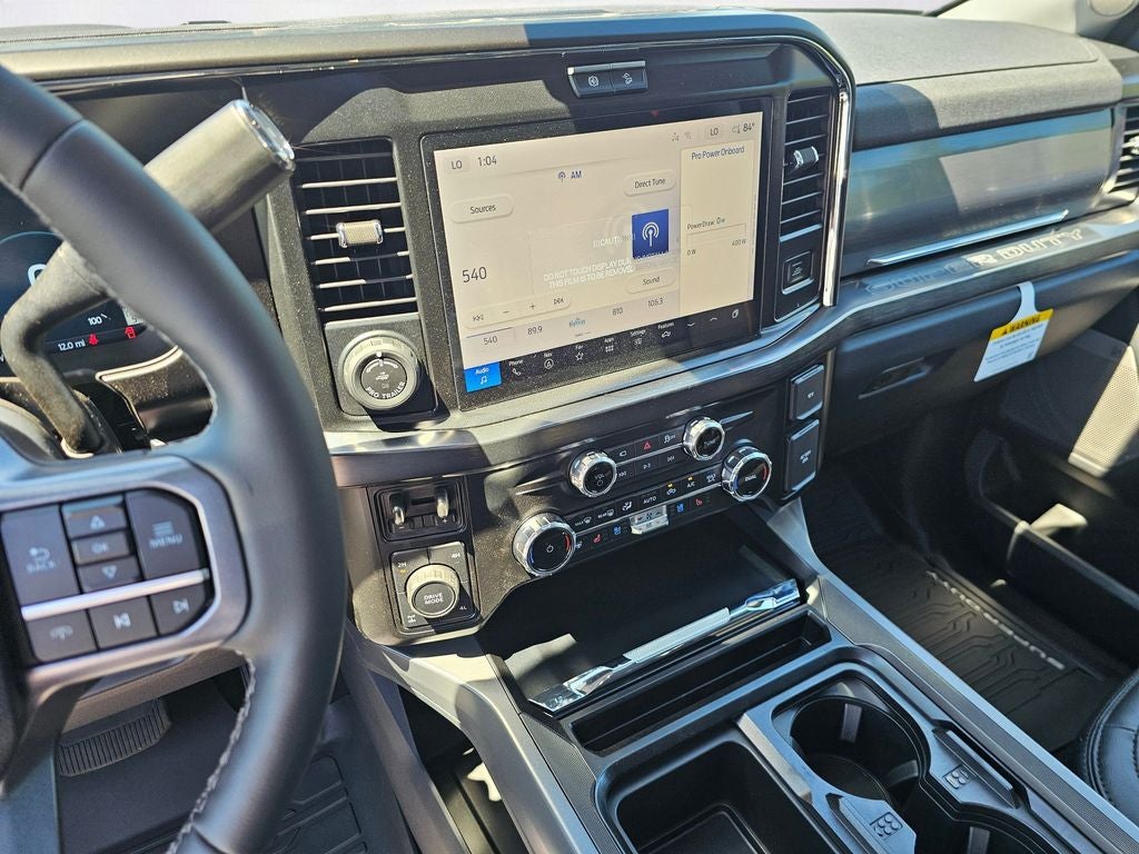 2026 Ford F-350 SD Lariat