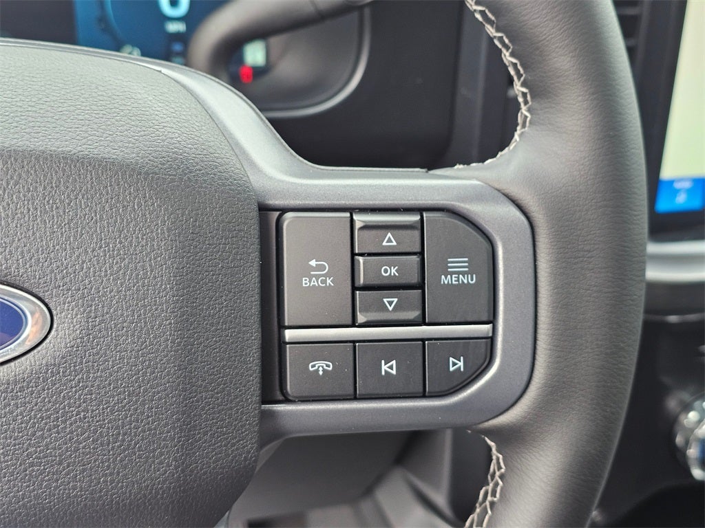 2026 Ford F-350 SD Lariat