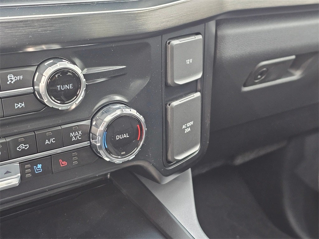 2026 Ford F-350 SD Lariat