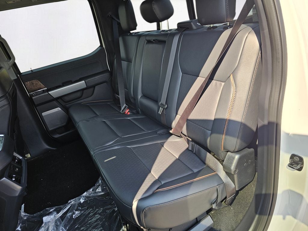 2026 Ford F-350 SD Lariat