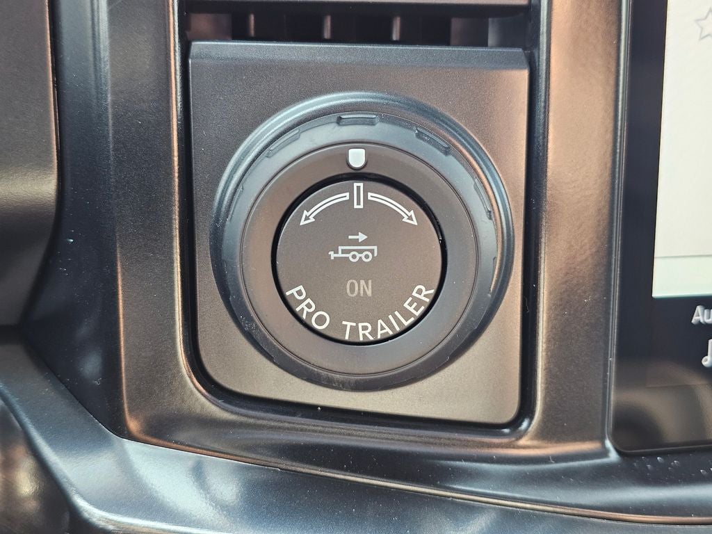 2026 Ford F-350 SD Lariat