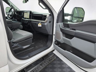 2026 Ford F-350 SD XLT