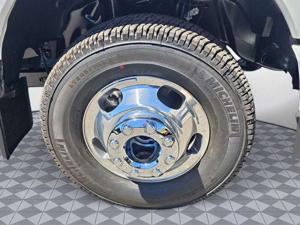 2026 Ford F-350 SD Platinum