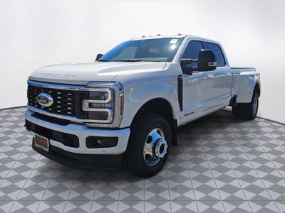 2026 Ford F-350 SD Platinum