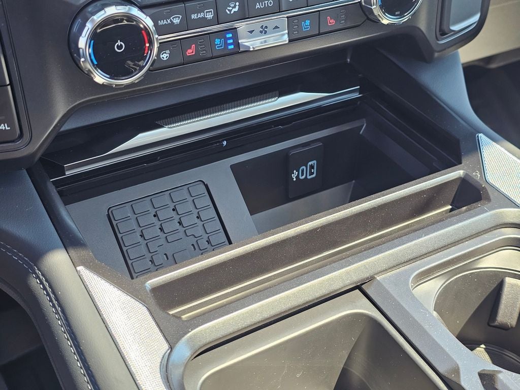 2026 Ford F-350 SD Platinum