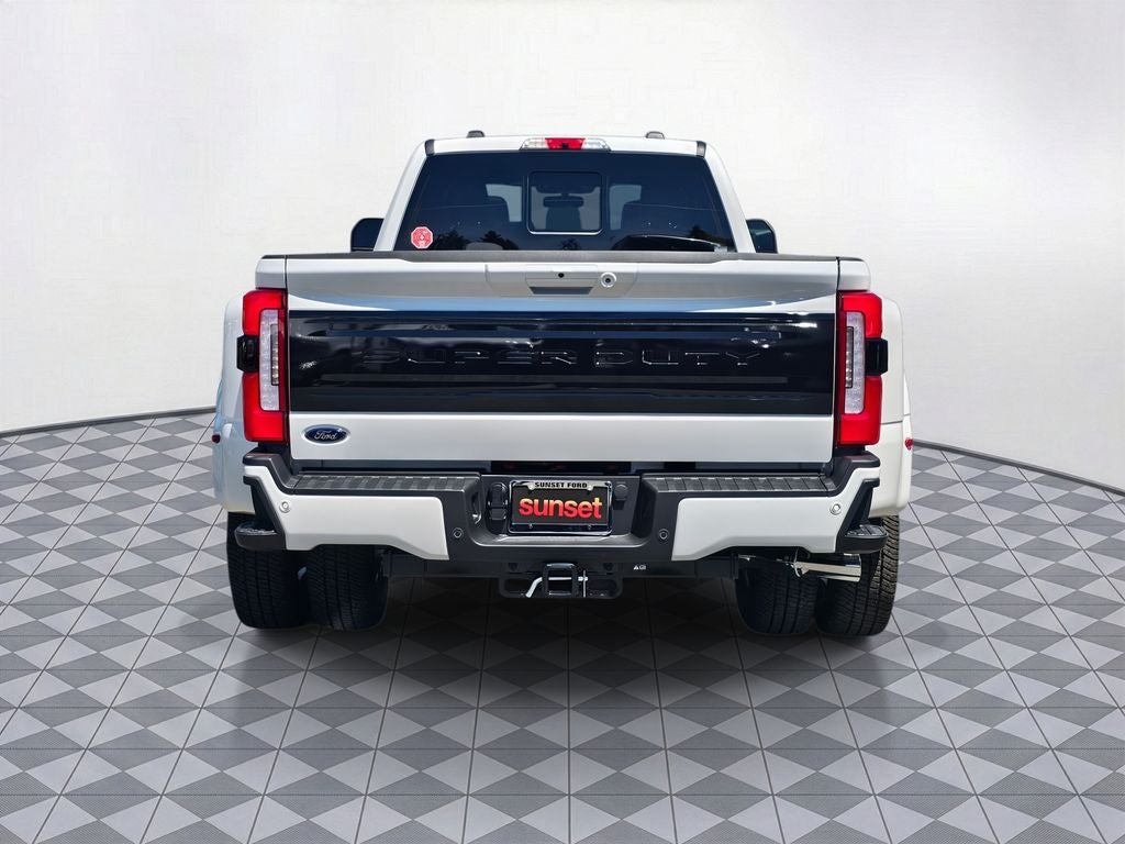 2026 Ford F-350 SD Platinum