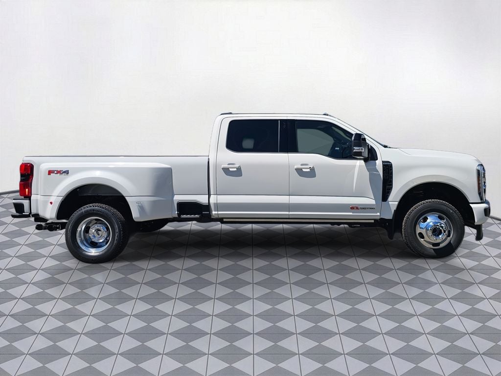 2026 Ford F-350 SD Platinum