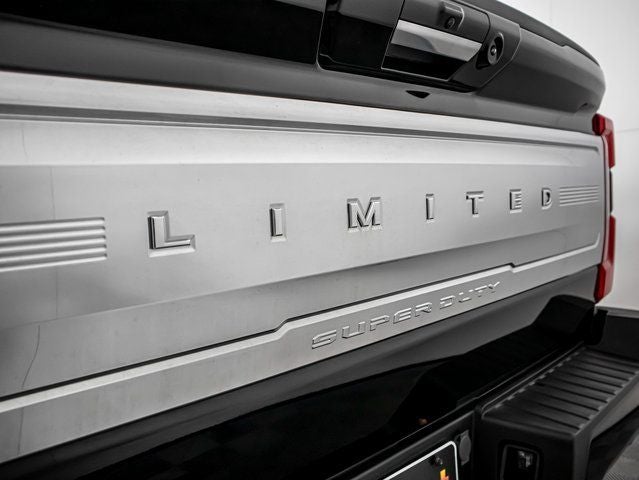 2023 Ford F-450 SD Limited DRW