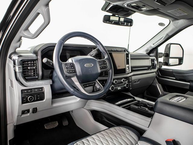 2023 Ford F-450 SD Limited DRW