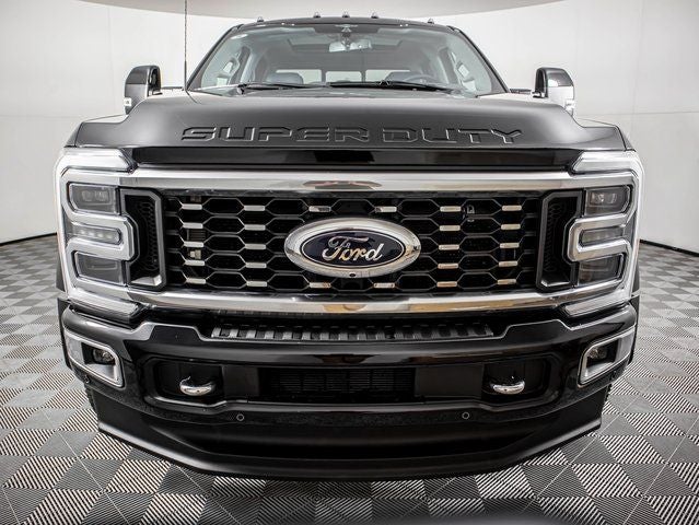 2023 Ford F-450 SD Limited DRW