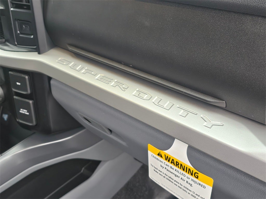 2026 Ford F-450 SD XLT DRW