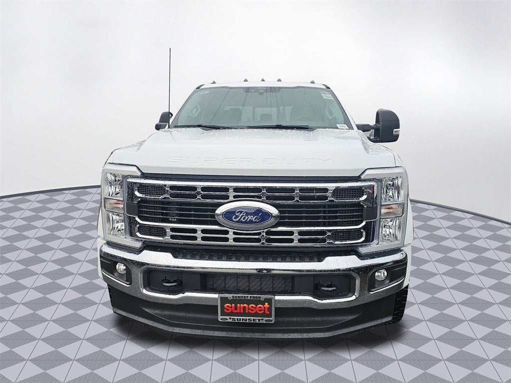 2026 Ford F-450 SD XLT DRW