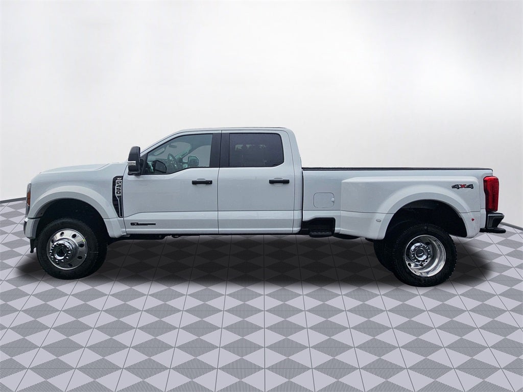 2026 Ford F-450 SD XLT DRW