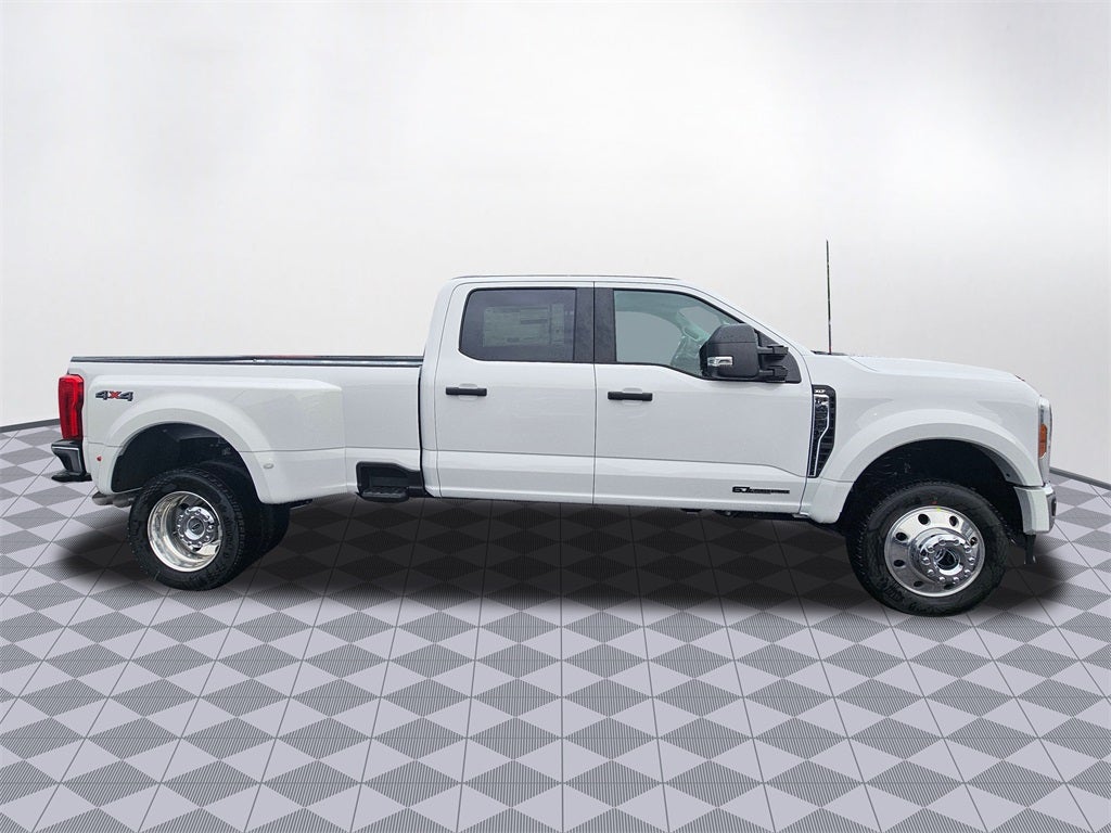 2026 Ford F-450 SD XLT DRW