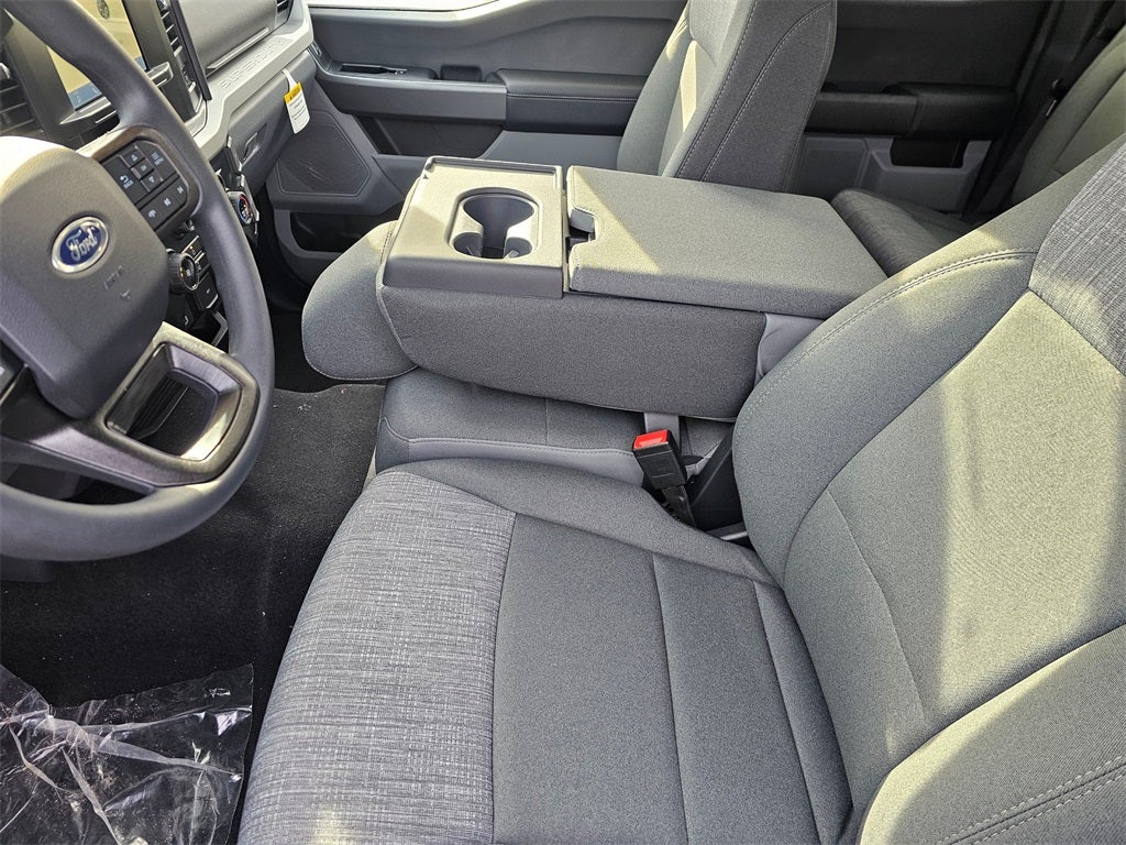 2026 Ford F-350 SD XLT