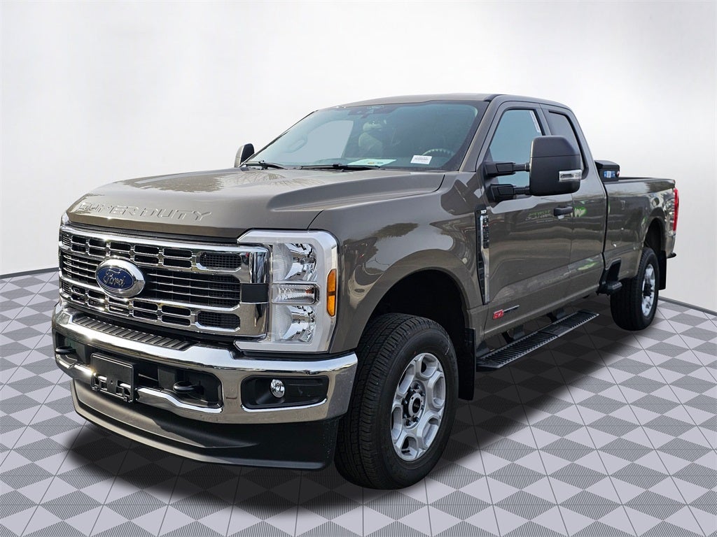 2026 Ford F-350 SD XLT