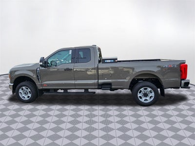 2026 Ford F-350 SD XLT