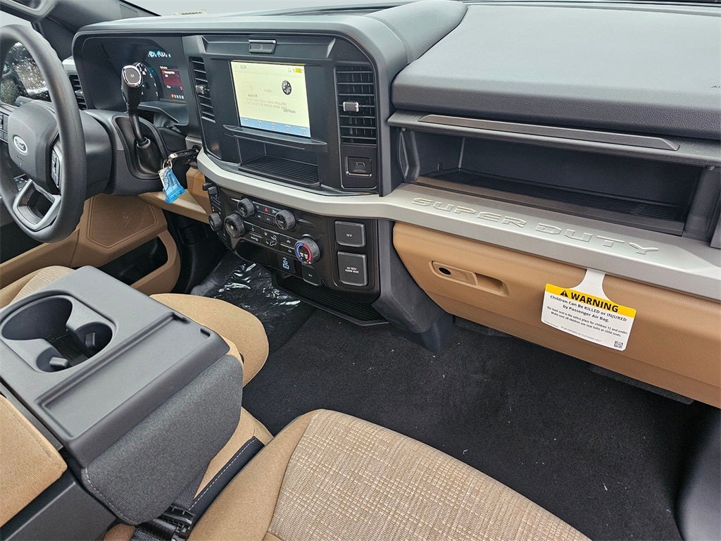 2026 Ford F-350 SD F-350® XLT