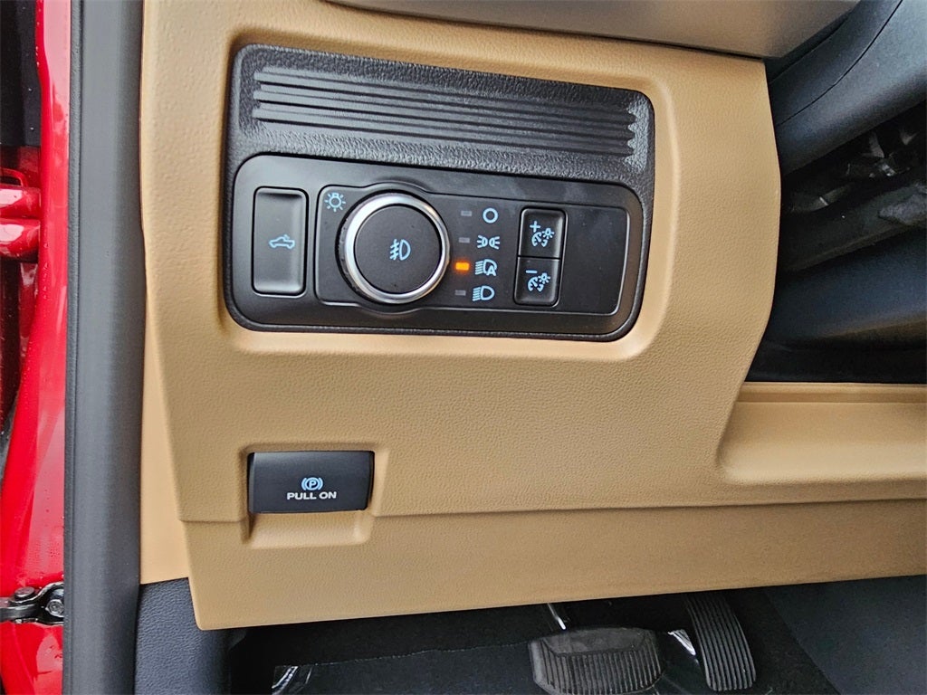 2026 Ford F-350 SD F-350® XLT