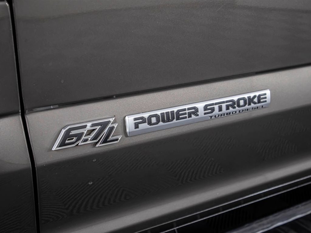 2022 Ford F-350 SD Lariat