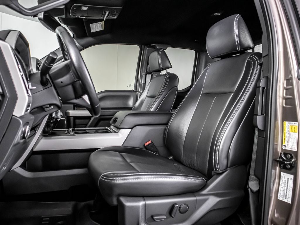 2022 Ford F-350 SD Lariat