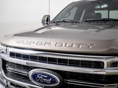 2022 Ford F-350 SD Lariat