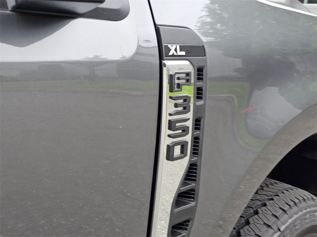 2026 Ford F-350 SD XL