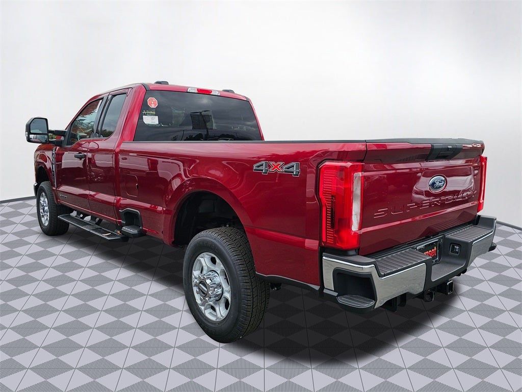 2026 Ford F-350 SD XLT