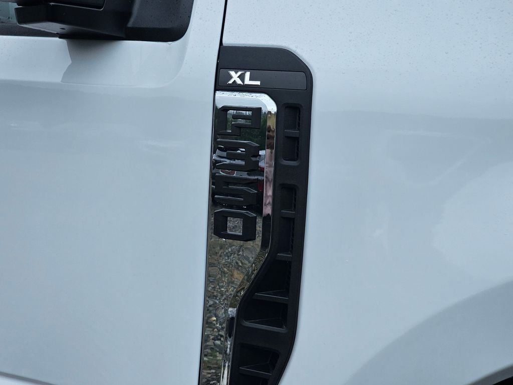 2026 Ford F-350 SD XL