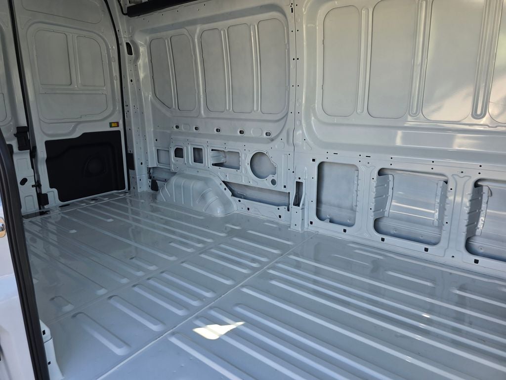 2027 Ford Transit-250 Base