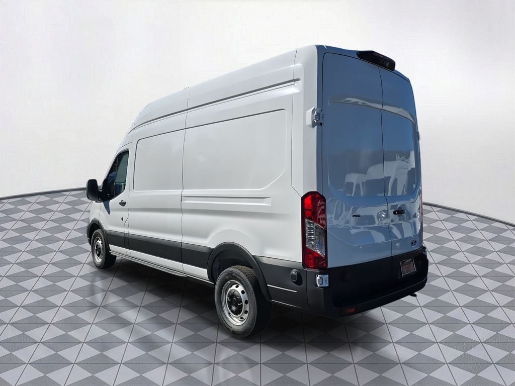 2027 Ford Transit-250 Base