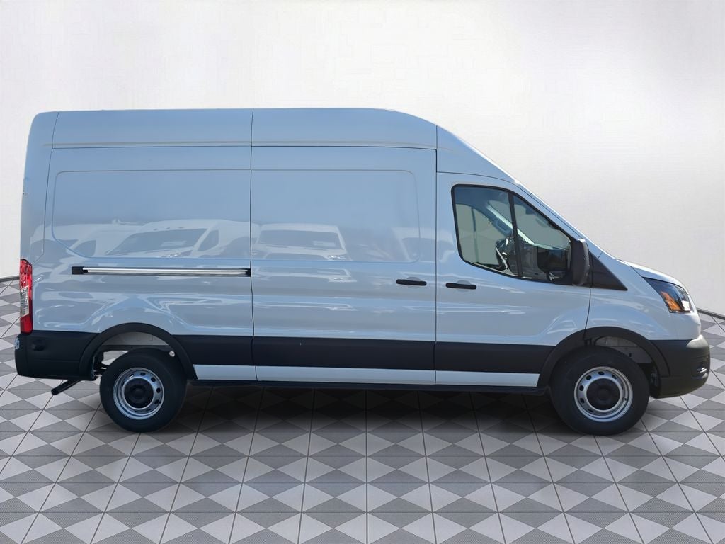 2027 Ford Transit-250 Base