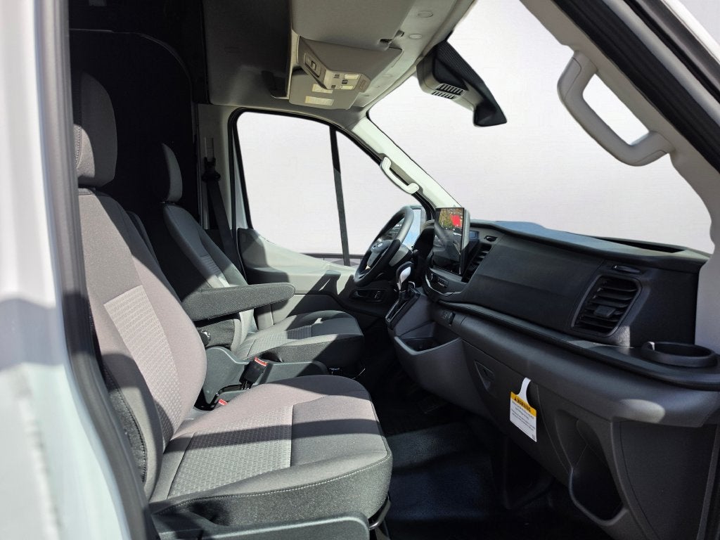 2027 Ford Transit-250 Base