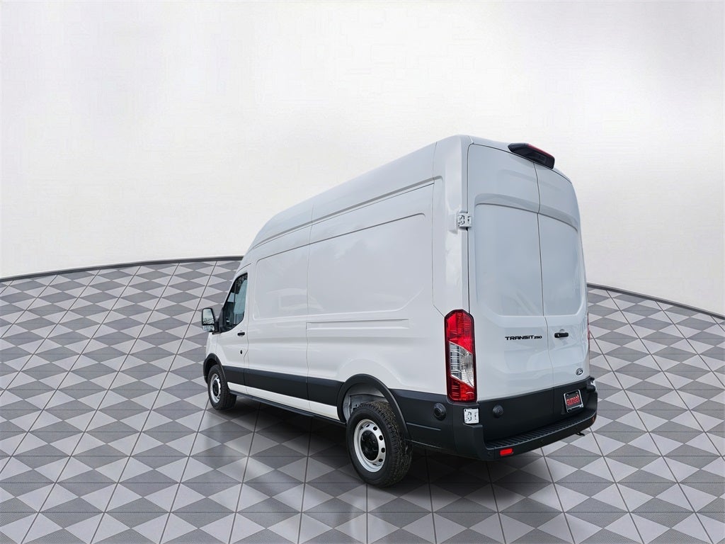 2026 Ford Transit-250 Base