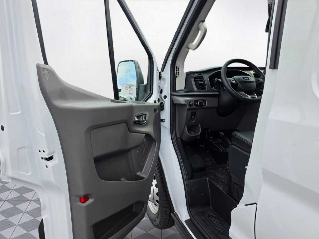 2027 Ford Transit-250 Base