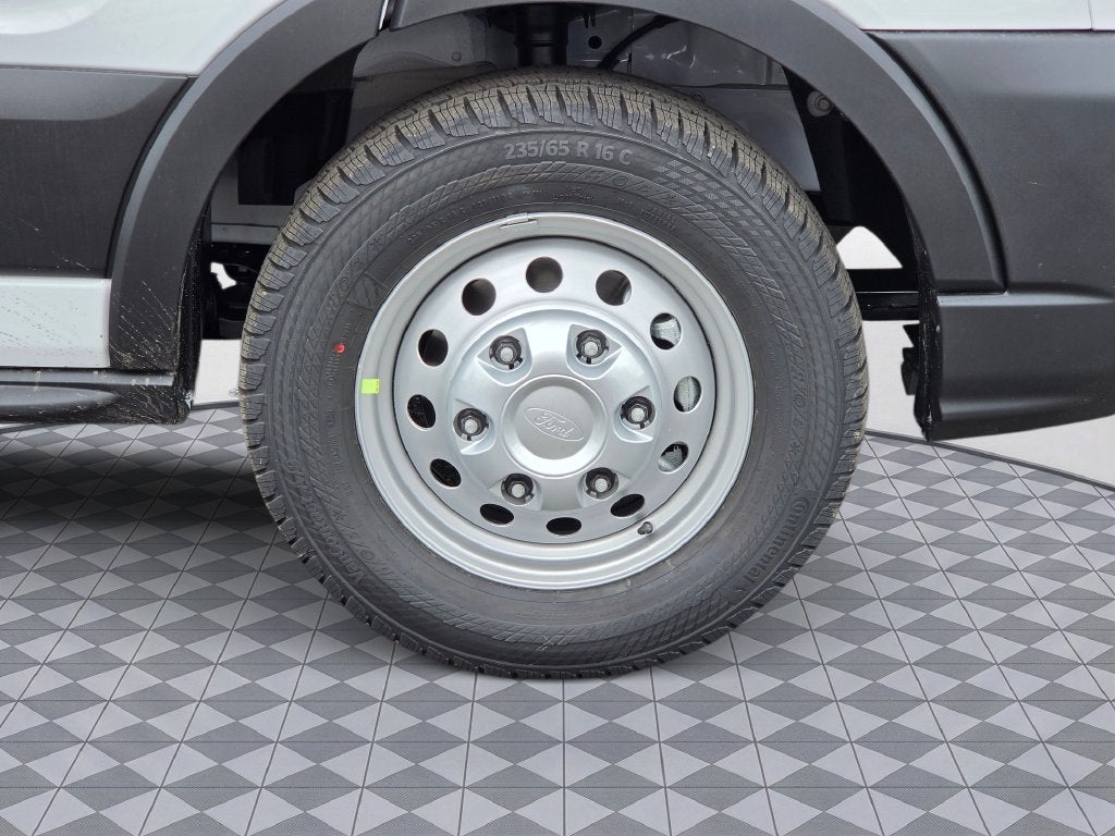 2027 Ford Transit-250 Base