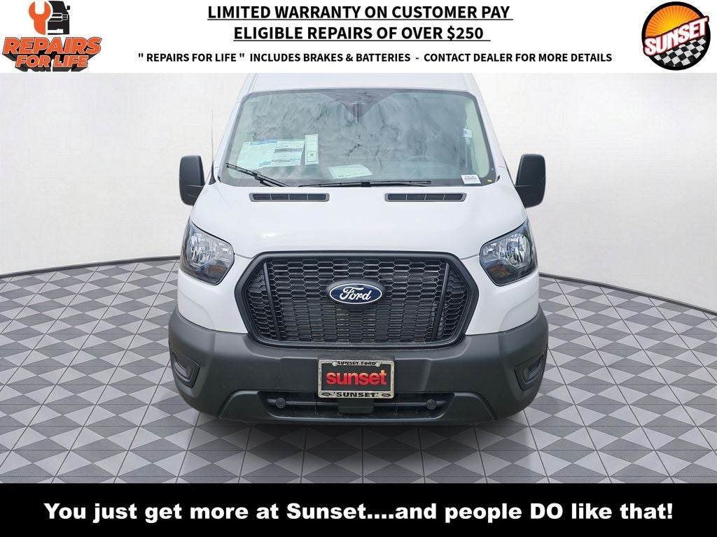 2026 Ford Transit-250 Base