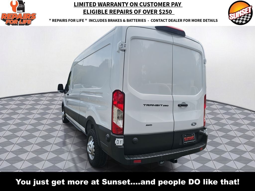 2026 Ford Transit-250 Base
