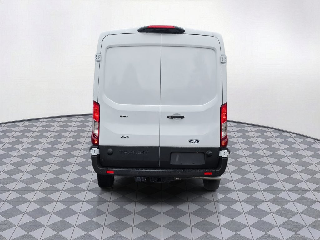 2027 Ford Transit-250 Base