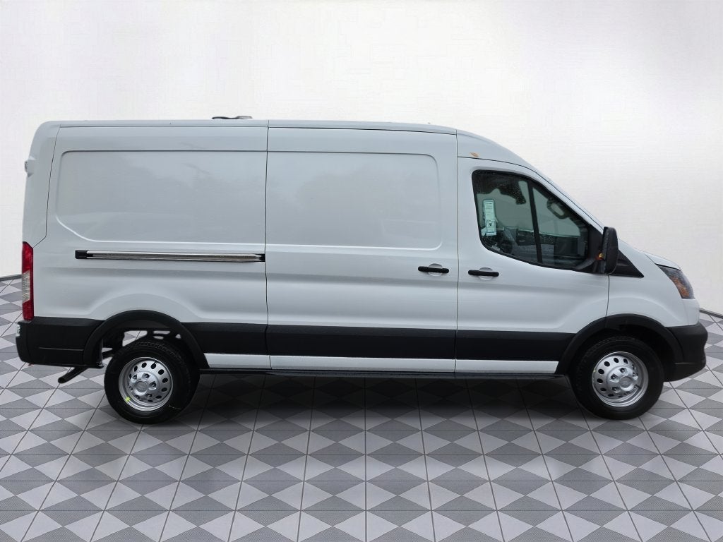 2027 Ford Transit-250 Base