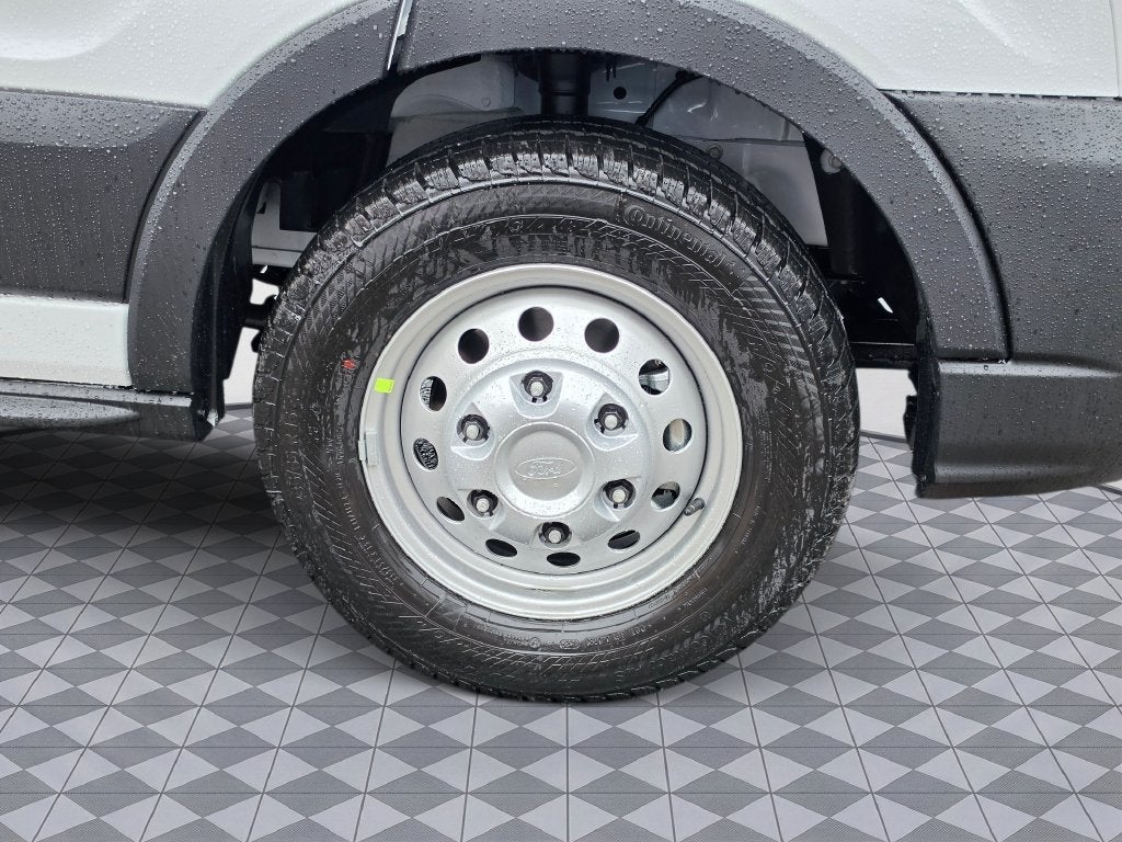2027 Ford Transit-250 Base