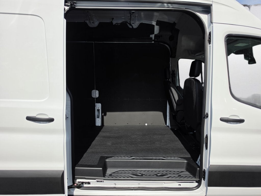 2027 Ford Transit-250 Base