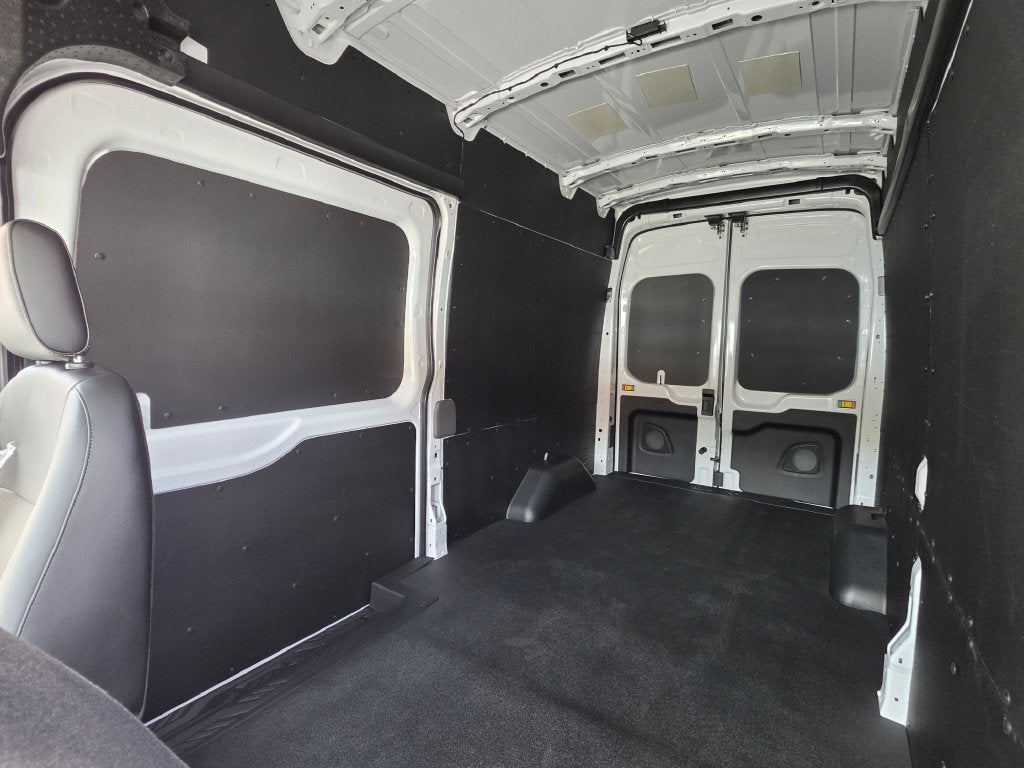 2027 Ford Transit-250 Base